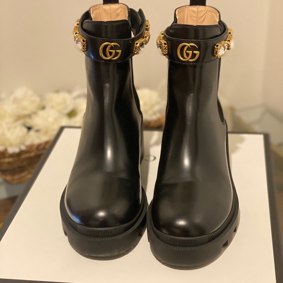 Gucci Leather Ankle Boot with Belt size 39 - Picture 8 of 10
